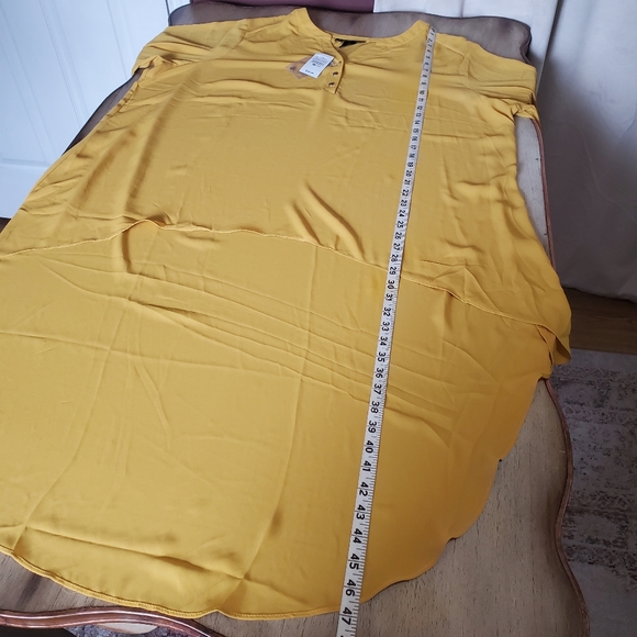 Plus Size Ashley Stewart 22/24 Yellow High Low blouse top - Picture 8 of 10
